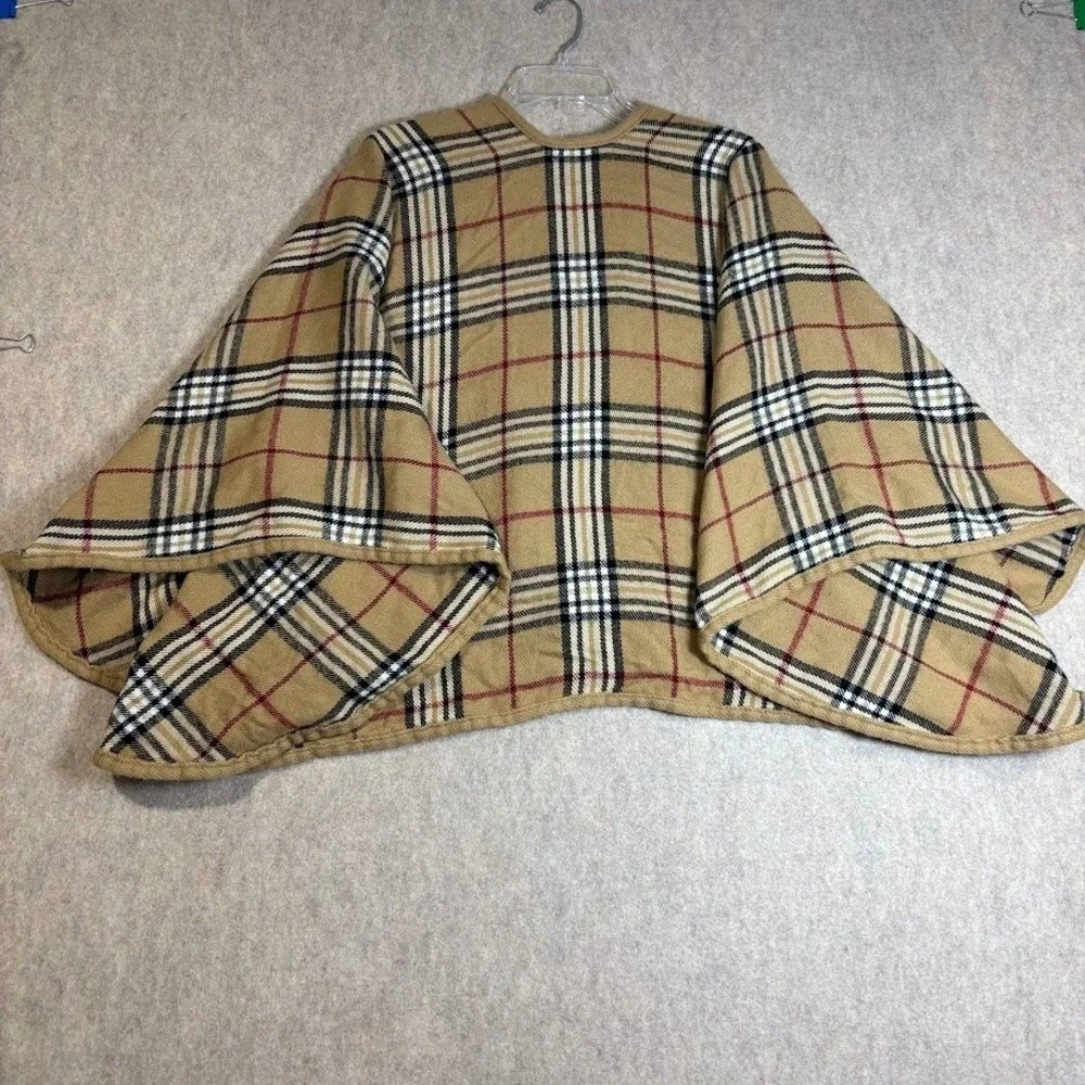 V. Fraas Poncho Wrap Women L Tan Acrylic Plaid Cape Classic Preppy Coastal Chic